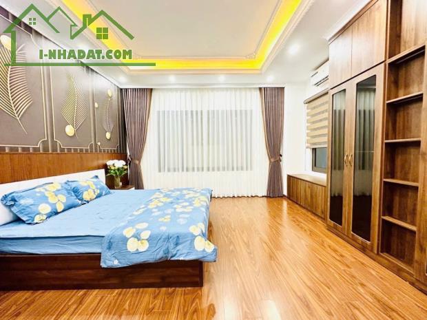 Bán nhà Định Công, dân xây - 2 mặt thoáng - ngõ rộng 3m, 50m2 x 5T x 6,95 tỷ - 3