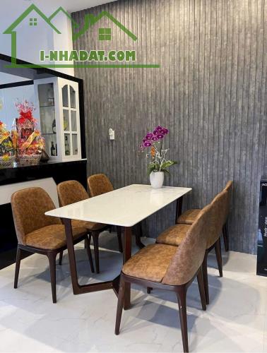 🏡 🎁 BÁN NHÀ 2 TẦNG ĐẸP CÓ SÂN ĐỖ ÔTÔ TRONG NHÀ, CHỈ HƠN 2 TỎI tại Diên Sơn NHA TRANG