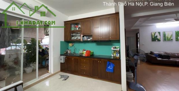 Bán căn hộ Việt Hưng-Long Biên-110m 3n2wc-tầng trung-full nội thất-giá 4.1 tỷ (thương lượn - 2