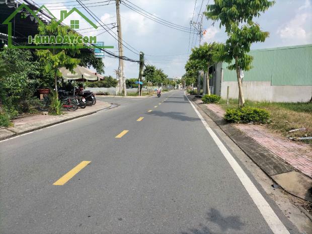 Bán nhà mặt phố Tân Hiệp, hơn 600m2, gần QL 22, giá 10 tỷ + x tỷ - 3