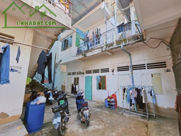 Bán Đất Tặng Nhà Cấp 4 Tại Linh Trung, DT 170M2, Chỉ 9,5 Tỷ - Cơ Hội Vàng Đầu Tư! - 1