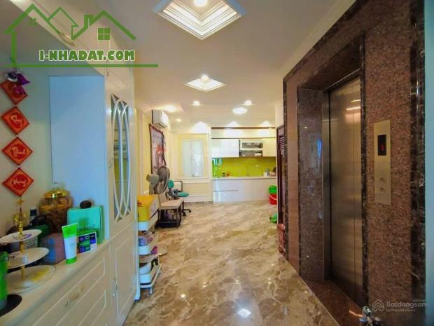 Hàng kín: Nhà 5 tầng 80m2 thang máy cách 20m ra phố Trung Kính đôi, ngõ thông 2 ô tô tránh - 1