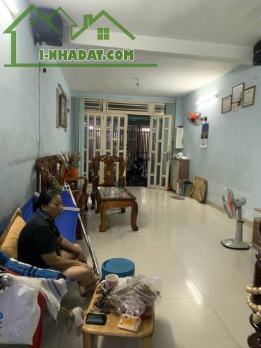 Âu Dương Lân phường 3 quận 8 Bán nhà riêng giá chỉ 9,5 tỷ 63m2 3 tầng hẻm 7m - 2