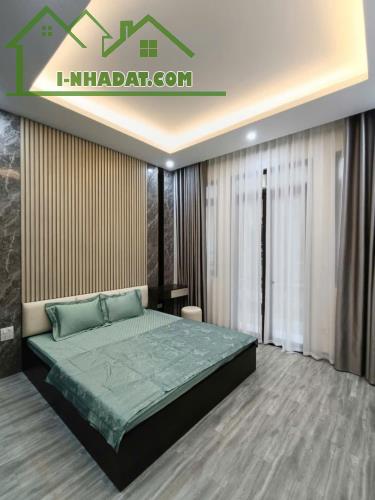 150M2 QUẢNG KHÁNH - MẶT TIỀN 9M - LÔ GÓC - KINH DOANH - THANG MÁY - ĐẦU TƯ - CHỈ 60 TỶ