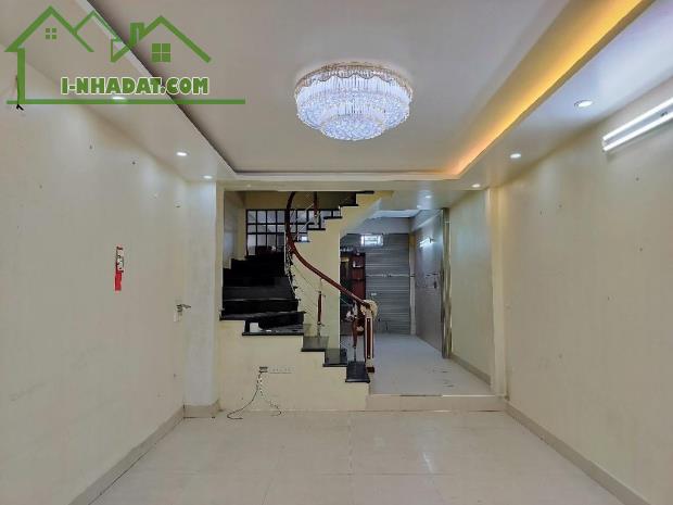 CHỈ HƠN 6 TỶ CÓ NHÀ PHÚ MINH, VĂN TRÌ 4 TẦNG DIỆN TÍCH: 60M2, THOÁNG TRƯỚC SAU, - 1