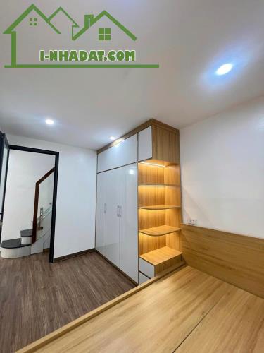 Bán nhà đẹp mặt ngõ phố Đốc Ngữ 35/38m2 5tầng mặt tiền 3.8m 6.8tỷ Ba Đình