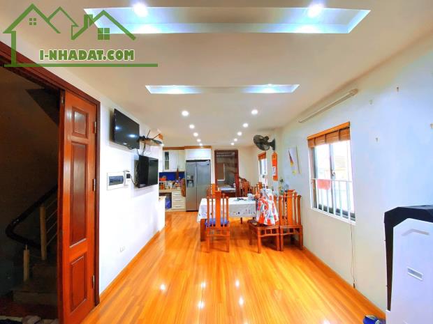 APARTMENT ĐẲNG CẤP, CÔNG VIÊN, HỒ TÂY - CHUYÊN CHO TÂY THUÊ, NỘI THẤT NHẬP KHẨU - 3