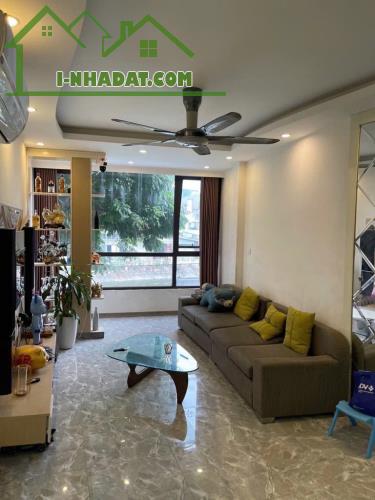 Bán nhà Ngọc Lâm, kinh doanh đỉnh, tiềm năng sinh lời – 30m2, 5 tầng – Chào 10.9 tỷ. - 1