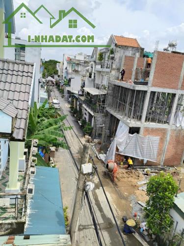 Nhà đẹp 3 tầng, mặt đường nhựa 8m thông Nguyễn Duy Trinh, Long Trường, Quận 9 diện tích - 2