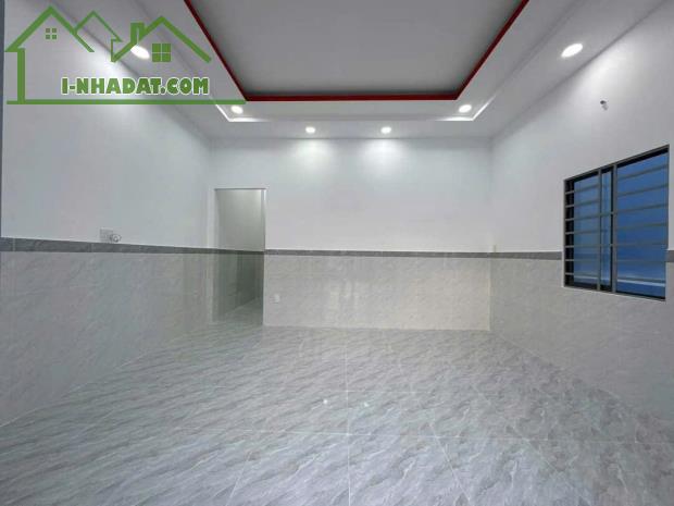 Bán căn nhà 160m2. MT đường nhựa ở Thị Xã Trảng Bàng giá 630 triệu. - 3