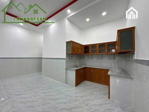 Bán căn nhà 160m2. MT đường nhựa ở Thị Xã Trảng Bàng giá 630 triệu. - 1