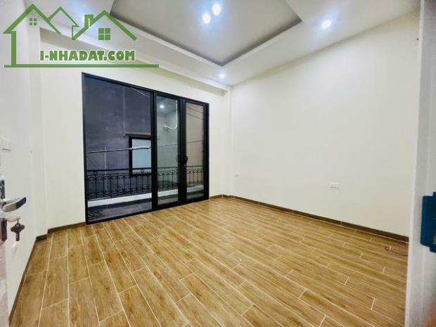 Bán nhà phố Thái Hà, Đống Đa, diện tích 40m2, 4 tầng, mặt tiền 4m,  giá chỉ hơn 13 tỷ - 2