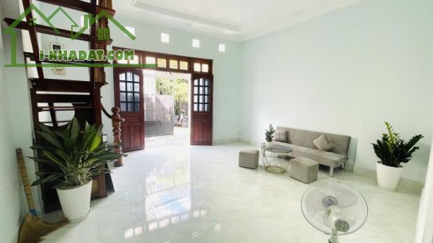 🏡NHÀ ĐẸP  LINH CHIỂU THỦ ĐỨC - 60M2 CHỈ HƠN 4 TỶ - 3