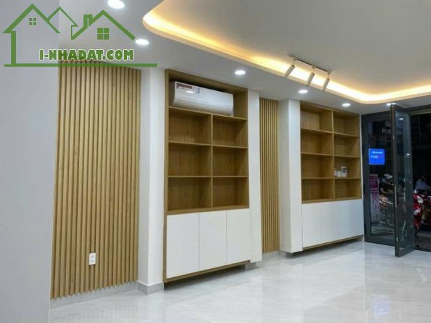 Bán nhà Lê Bình 3 tầng 60 M2 nhỉnh 6 tỷ. - 3