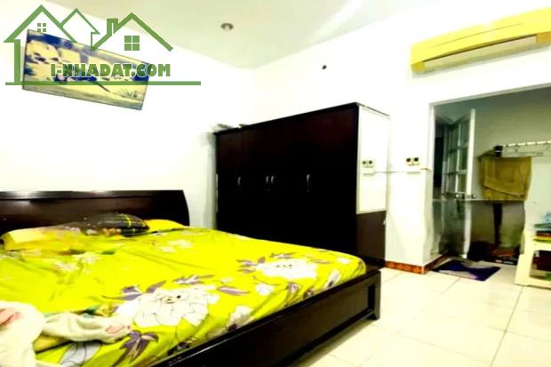 Bán nhà hẻm xe hơi, Kênh Nước Đen, Bình Tân, 3.5m x 8.5m, 31 m², 3 PN - Giá 4.2 tỷ TL - 3
