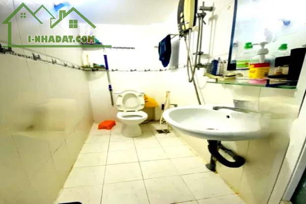 Bán nhà hẻm xe hơi, Kênh Nước Đen, Bình Tân, 3.5m x 8.5m, 31 m², 3 PN - Giá 4.2 tỷ TL - 4