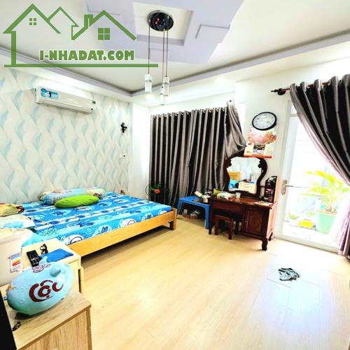 Bán nhà mặt phố_ MTKDĐS thông Nguyễn Duy Trinh , Quận 2_ 4 tầng 4 pn _ Shr _ 62 m2. - 1