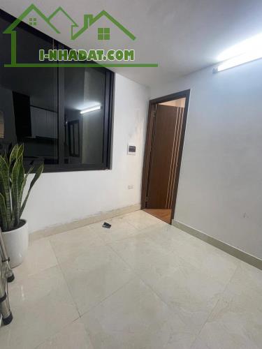 Phan Phù Tiên (Cát Linh) 4.55 tỷ Đống Đa, diện tích 30m2 NHÀ ĐẸP - FULL NỘI THẤT VIEW SVĐ - 4