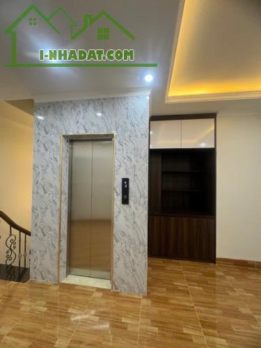 Bán nhà PHỐ NGỌC LÂM - View Hồ Tai Trâu - Full nội thất cao cấp – 33m – 5 tầng – Nhỉnh 7 - 1