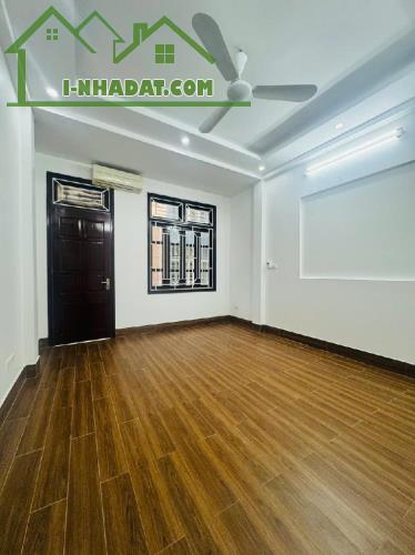 Bán Nhà Riêng phố Huỳnh Thúc Kháng~5Tầng*55m*5ngủ - 3