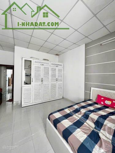 Bán nhà đường Cống Quỳnh, 6x10m, 3 tầng. 15 tỷ TL, ngay trung tâm Q1 - 1