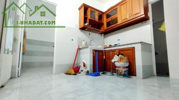 🏠NHÀ BÁN T N BÌNH P.2 NHÀ MỚI 2 LẦU Ở NGAY 50M2 NGANG 4.2 XE HƠI ĐẬU HẼM CỤT KO CÒN LỘ GI - 3