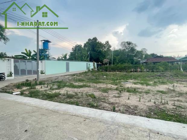 CHÍNH CHỦ BÁN , (32X95=3040M2), ĐẤT 2 MẶT TIỀN, SHR, DT 758, GIÁ 225 TRIỆU - 5