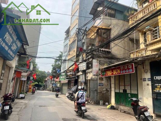 BÁN GẤP NHÀ RIÊNG TẠI ĐƯỜNG CỔ ĐIỂN, NHÀ LÔ GÓC Ô TÔ 4,8 TỶ, 36M2, 4 TẦNG, Ô TÔ ĐỖ CỬA - 1