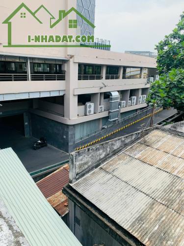 Nhà bán mặt tiền đường Nguyễn Ái Quốc phường Tân Tiến sổ hồng hoàn công 179m2 giá 19 tỷ - 5
