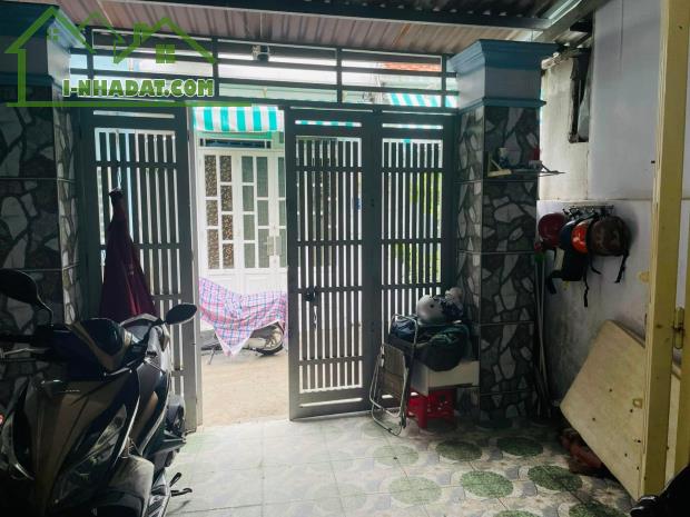 Cần bán gấp nhà 54m2 ở Đường số 30,Linh Đông, Thủ Đức. Gần chung cư 4S. Giá 2,550tr TL - 2