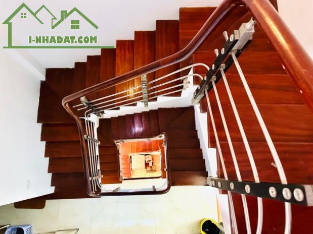 BÁN NHÀ MẶT NGÕ RỘNG, THÔNG, KINH DOANH ỔN PHỐ TÔN THẤT TÙNG, DT 39m2!