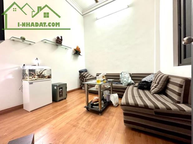 BÁN NHÀ MẶT NGÕ RỘNG, THÔNG, KINH DOANH ỔN PHỐ TÔN THẤT TÙNG, DT 39m2! - 5