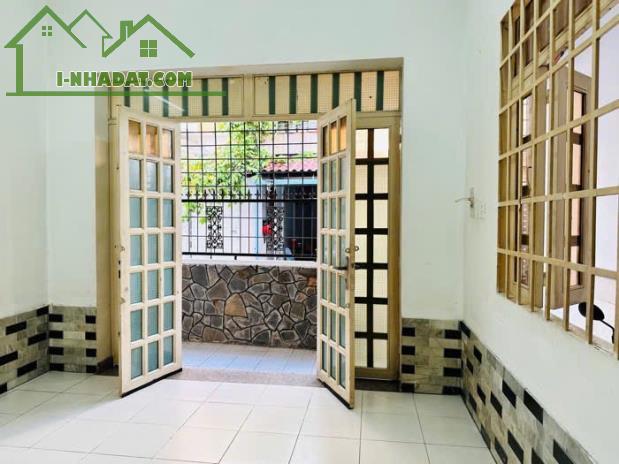 3TẦNG BTCT KIÊNG CỐ - LINH TRUNG - OTO NGỦ NHÀ - VIEW CÔNG VIÊN - 100M2 - CHỈ 6,6 TỶ - 1