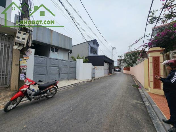 Bán  nhà 5 tầng, thang máy, 126m2, 6 tỷ, ô tô, Nguyên Khê, Đông Anh . - 1