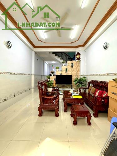 BÁN NHÀ P13 TÂN BINH-HÒANG HOA THÁM- BÌNH GIÃ- 82M- 3 TẦNG- 8 TỶ XÍU - 1