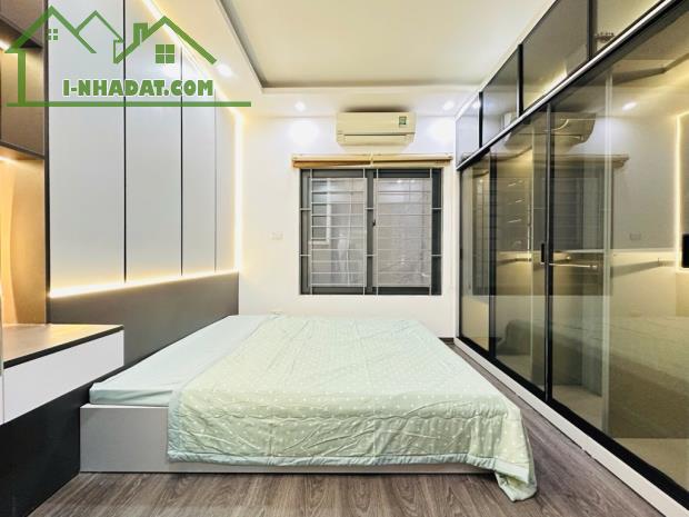 BÁN NHÀ LÊ THANH NGHỊ -HBT -NGÕ RỘNG 1 NHÀ RA PHỐ -25M * 5 TẦNG GIÁ 6 TỶ. - 2
