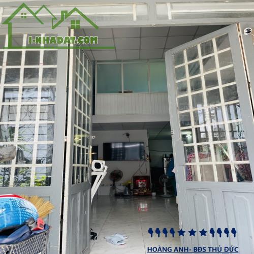 Bán nhà hẻm ô tô thông ngay Nhà máy Sữa Vinamilk, đường Đặng Văn Bi, Quận Thủ Đức _ 2 tầng - 4