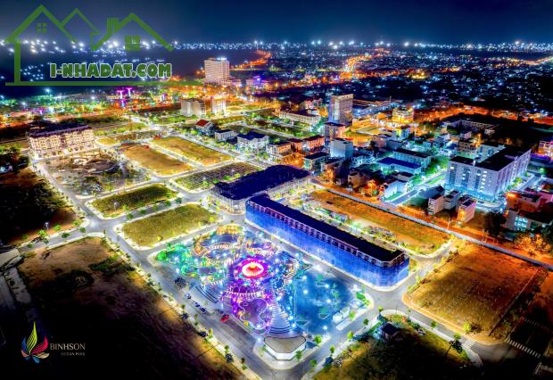 NHÀ PHỐ MẶT BIỂN 4 TẦNG SỔ ĐỎ SỞ HỮU LÂU DÀI NGAY SIÊU ĐÔ THỊ OCEAN PARK K2 - 1