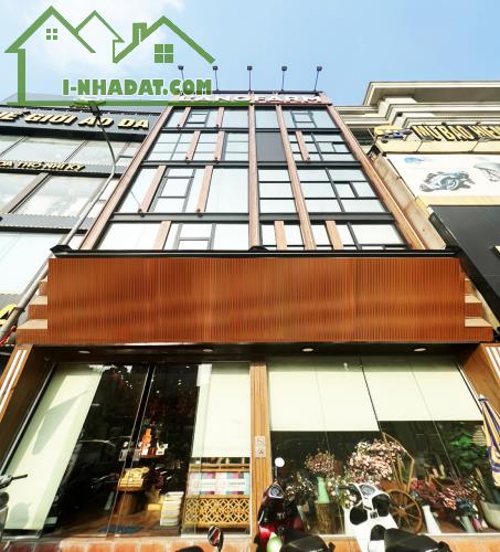 Bán Nhà Mặt Phố Nguyễn Khuyến, Đống Đa DT 121m2 x MT Rộng 7,3m. Giá Rẻ.