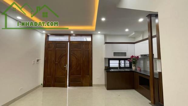 SIÊU PHẨM LONG BIÊN ĐỐI DIỆN AEON 31m2 x 5T MỚI TOANH ÔTÔ ĐỖ CỬA. 6,65TỶ - 5