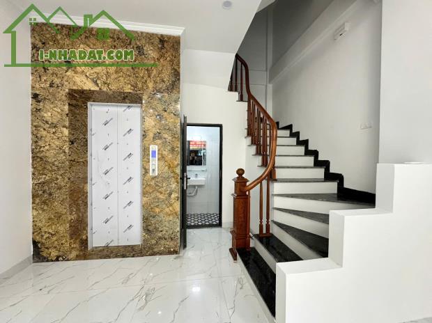 Bán nhà riêng tại Khương Đình, 13,5 tỷ, 38m2, view đẹp, giá ưu đãi