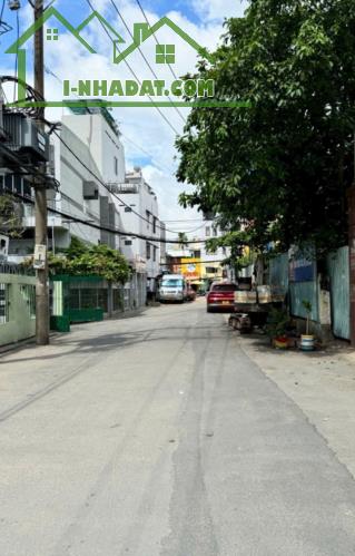 Lạc Long Quân, 45m2, NỞ HẬU tài lộc, xe hơi cách nhà 30m2, chỉ 4,5T TL - 2