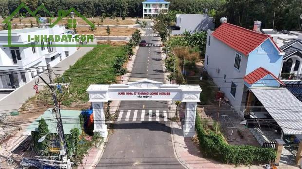 Bán đất thổ cư gần nút giao Vành đai 4, sổ sẵn công chứng ngay, dt 72-90m2 - 2