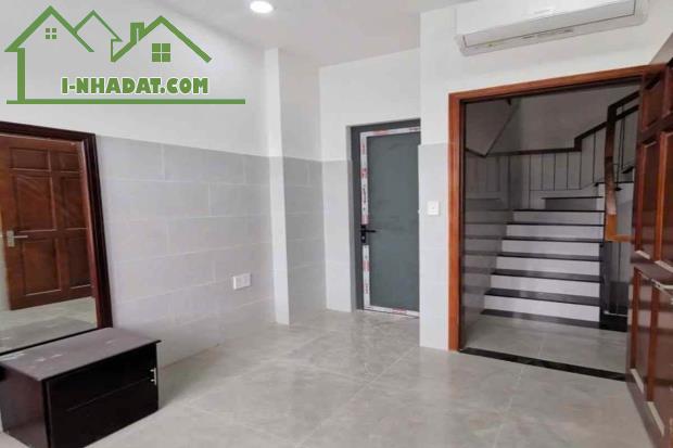 Bán nhà hẻm 3.6m, Lê Trọng Tấn, Tân Phú, 5m x 15m, 73 m² - Giá 5.8 tỷ TL - 3