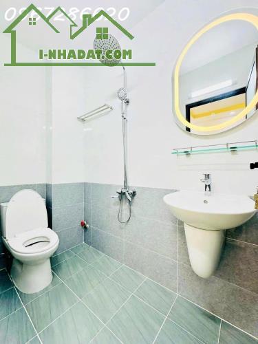 Bán nhà mặt phố Nguyễn Tư Giản, Gò Vấp, 65m², 7 tỷ, 3PN, 3WC, sổ đỏ - 4