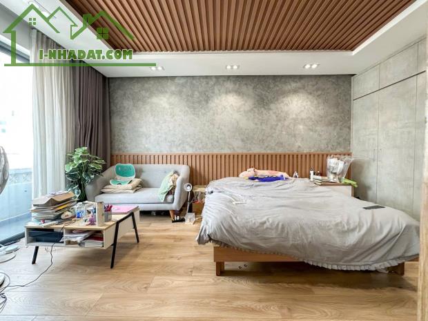 SAU LƯNG MẶT TIỀN LÊ VĂN DUYỆT - GIÁP Q1 - HXT 1 TRỤC - 62M2 - 5 TẦNG 5PN - CHỈ 9.x TỶ TL. - 2