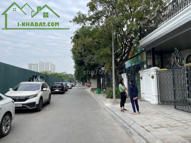 Chính chủ Em muốn cho thê nhà LK 75m2, mt 5m hoàn thiện đẹp có thang máy. Nhà cho thuê - 1