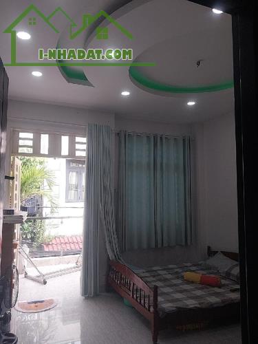 NHÀ ĐẸP 3 TẦNG Đ. NGUYỄN THỊ TÚ NGAY NGÃ 4 GÒ MÂY - HẺM XE HƠI - 52M2(4x13). CHỈ HƠN 4 TỶ - 1