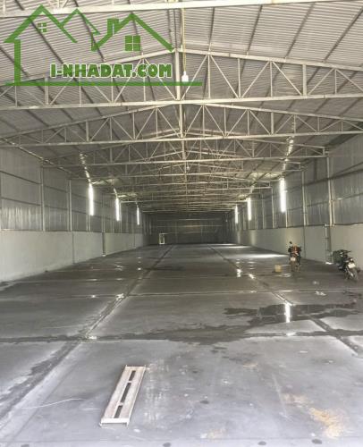 Cho thuê kho xưởng 1600m2 gần ngã tư Ga Quận 12 - 1