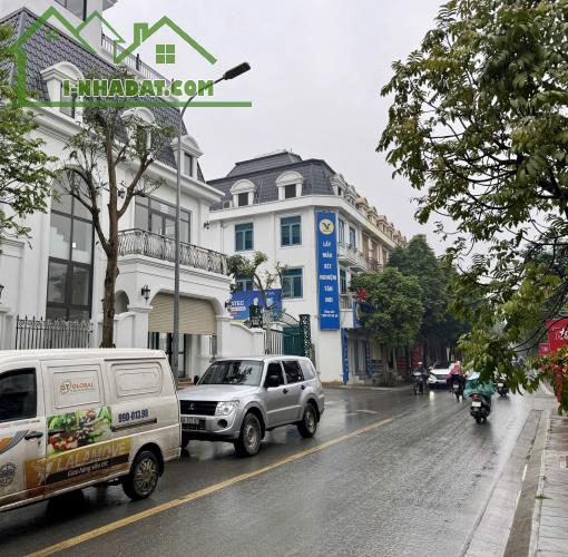 ❇️BÁN BIỆT THỰ ĐƠN LẬP MẶT PHỐ SA ĐÔi - ĐẠI MỖ NAM TỪ LIÊM 206 M2, 3 MẶT ĐƯỜNG KD SẦM UẤT.